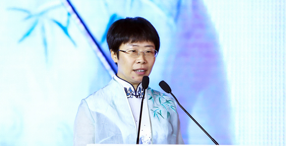 2018中國十大品牌女性蒙曼：詩有力量，女性與詩歌同在