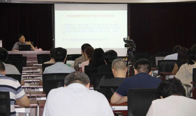 金碚談經濟全球化：堅持方向，深化改革，以更大的開放融入經濟全球化